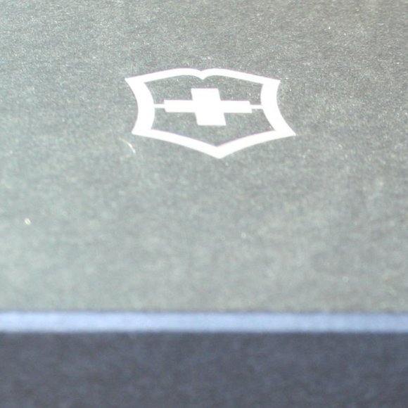 VICTORINOX Mens Stanless Steel I.N.O.X (TANK) - Picture 13 of 13